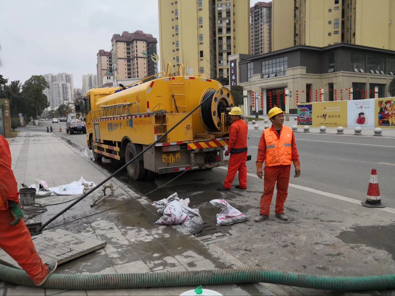 西塞山排污管道清淤-管道清洗