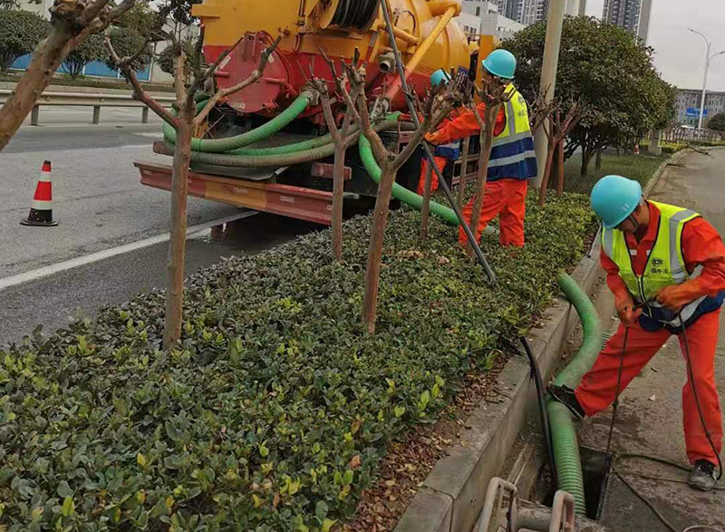 西塞山市政管道清淤